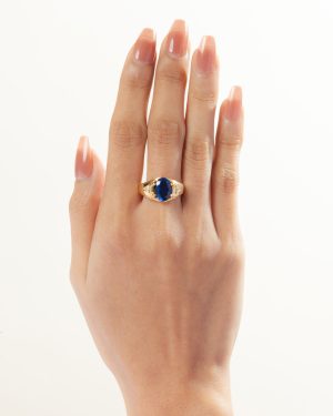 Gugu Baul Ring (Blue Sapphire)